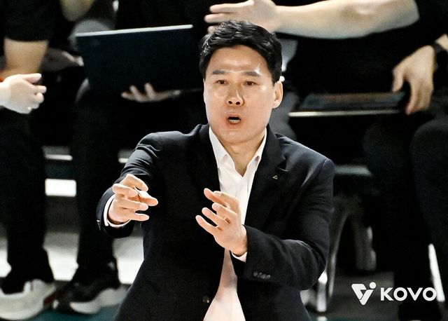 강성형 현대건설 감독. /한국배구연맹 제공