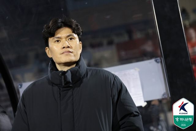 프로축구 K리그1(1부) 강원FC 정경호 감독. /한국프로축구연맹 제공