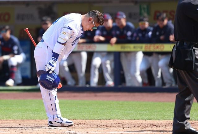 최형우가 홈팬들을 향해 인사하고 있다. /삼성 라이온즈 제공