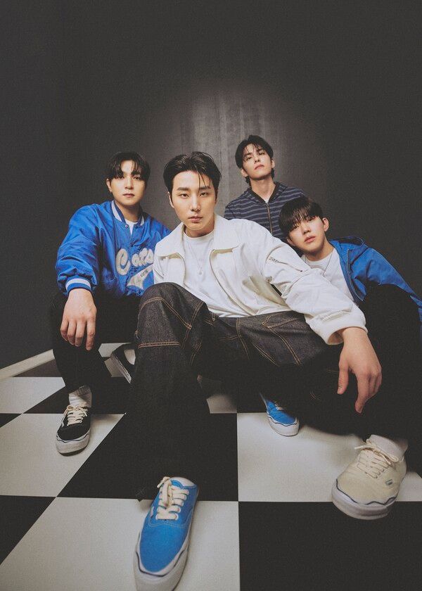 반스가 DAY6와 프리미엄 어센틱 서울 컬렉션을 공개했다. /반스 제공