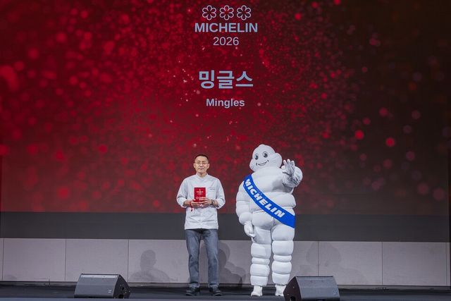 밍글스를 이끄는 강민구 셰프(왼쪽). /미쉐린 가이드 제공