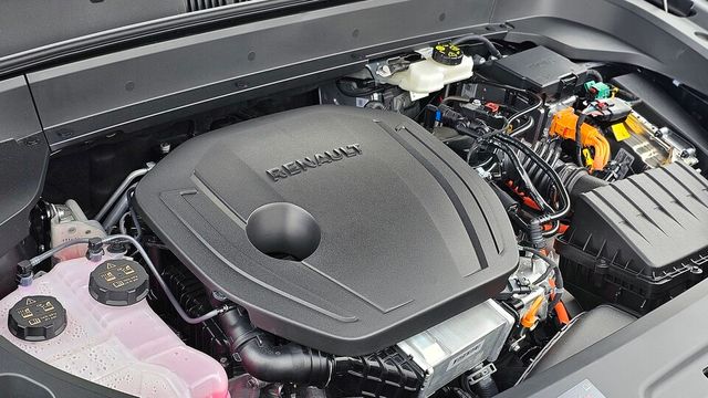 르노 '필랑트&nbsp;하이브리드 E-Tech'의 엔진./곽호준 기자