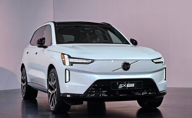 볼보 'EX90'의 외관./곽호준 기자