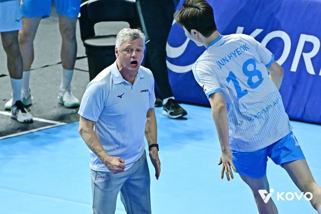 프로배구 V리그 남자부 대한항공의 헤난 달 조토 감독. /KOVO 제공