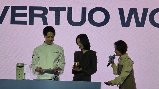 (왼쪽부터)손종원 셰프, 배우 김고은, 방송인 박경림. 이현정 기자