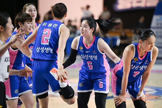 삼성생명 선수단. /WKBL 제공