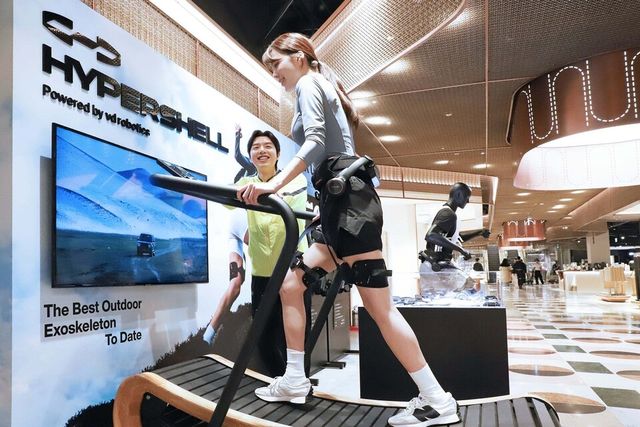 신세계백화점 '하이퍼쉘' 팝업스토어. 신세계백화점 제공