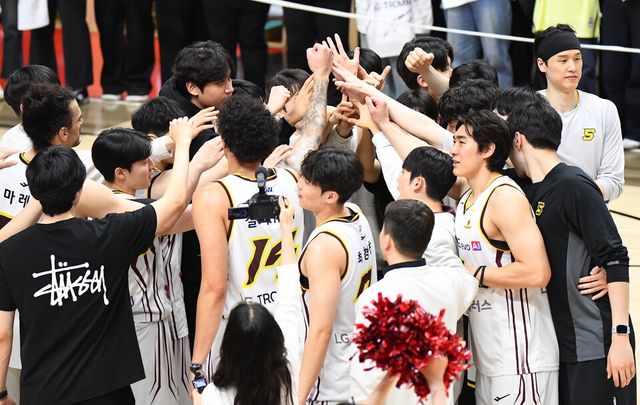  2025-2026 LG전자 프로농구 정규리그 1위를 달성한 창원 LG. /KBL 제공