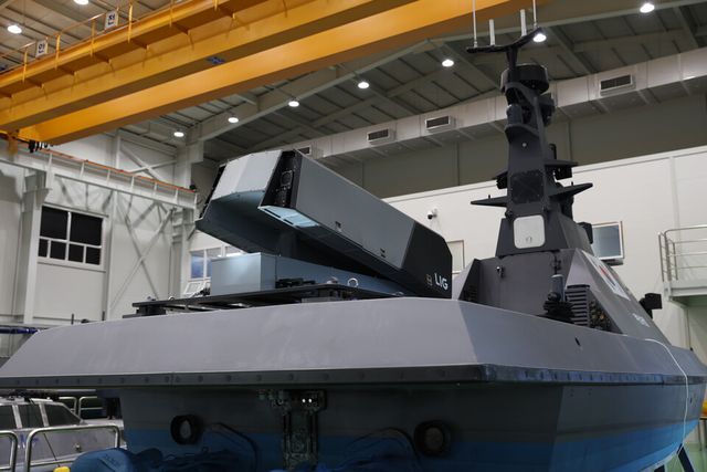 LIG D&A의 무인수상정 '해검-II'에 탑재된 비궁 발사대./LIG D&A