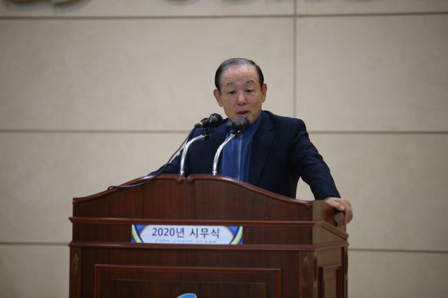 이명근 성우하이텍 회장. 사진출처=성우하이텍 홈페이지