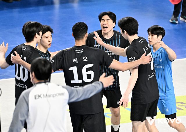 프로배구 V리그 남자부 현대캐피탈. /KOVO 제공