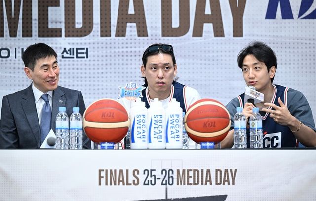 이상민(왼쪽부터) KCC 감독, 최준용, 허훈. /KBL 제공