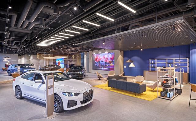 삼천리모터스 신차 전시장에 BMW 승용차가 전시돼 있다./삼천리그룹