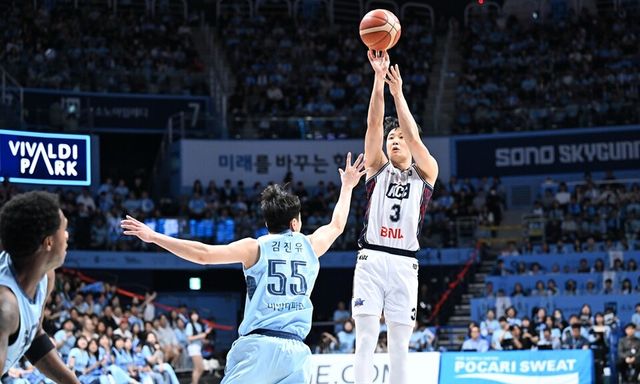 허웅이 슛을 시도하고 있다. /KBL 제공