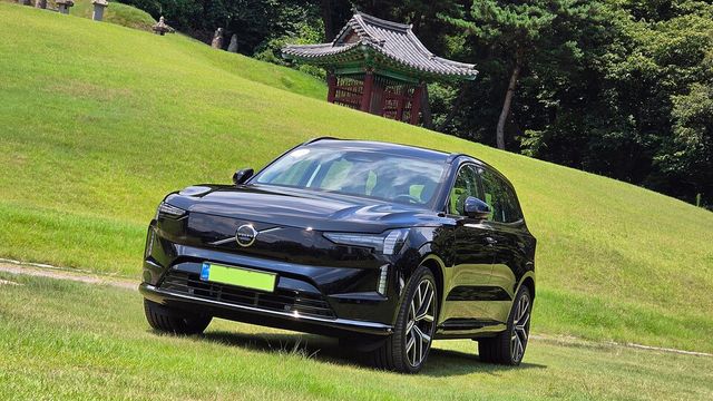 볼보 'EX90'의 외관./곽호준 기자