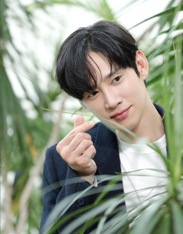 사진 = 박성훈 인스타그램