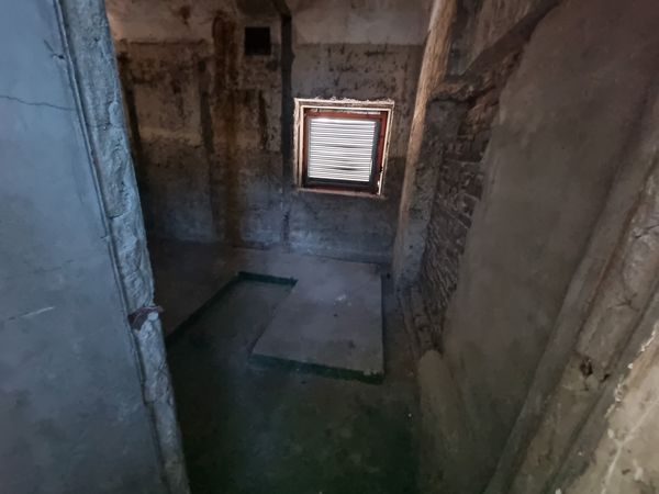 대전부청사 원형 복원 과정에서 발견된 화장실 흔적. 이준섭 기자