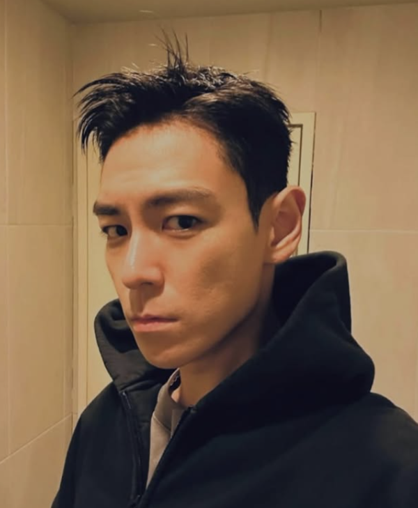 사진= 탑 인스타그램