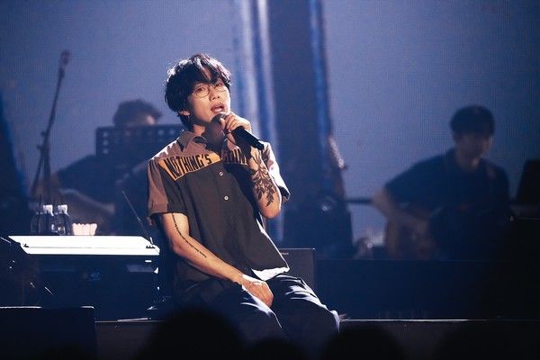 사진= 10CM 인스타그램