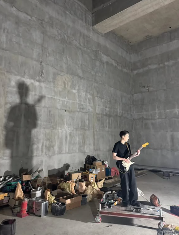 사진= 슈가 인스타그램