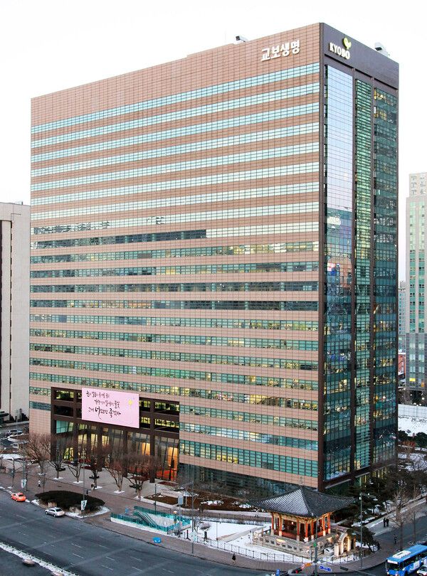 교보생명은 보험금청구권신탁 출시 2주 만에 100호 계약을 돌파했다. [교보생명]