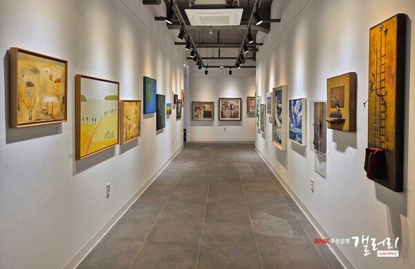 부산 중구 신창동 BNK부산은행갤러리. [BNK부산은행]