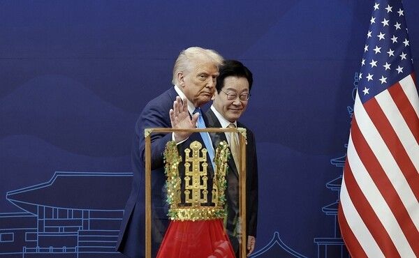 한미가 원자력추진잠수함(원잠) 관련 내용을 포함한 관세·안보 조인트 팩트시트(공동 설명자료)를 이번 주 중 공개할 가능성이 커지고 있다. [연합뉴스]