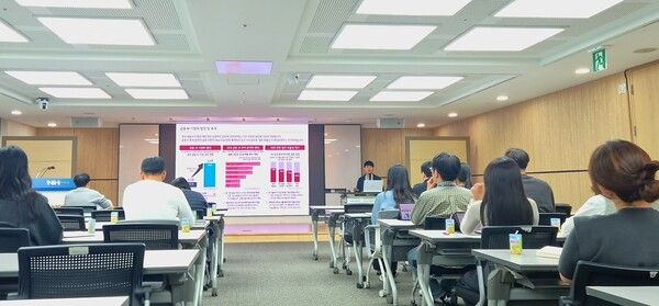 NH농협생명이&nbsp; 지난 7일,14일 임직원을 대상으로 ‘AI 빅데이터 모델링 교육’과정을 실시했다. [NH농협생명]]