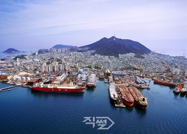 HJ중공업 영도조선소. [HJ중공업]