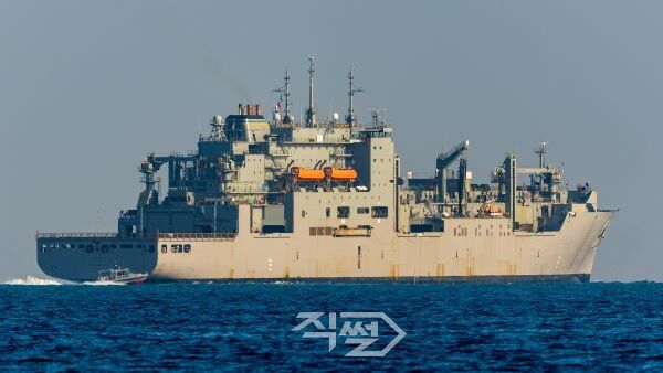 아멜리아 에어하트함. (미 해군 해상수송사령부)