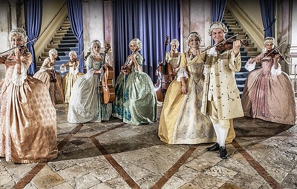 이탈리아 바로크 앙상블 '이 무지치 베네치아니'가 14일 부산 영화의전당 하늘연극장에서 내한공연을 선보인다. [움프로덕션]