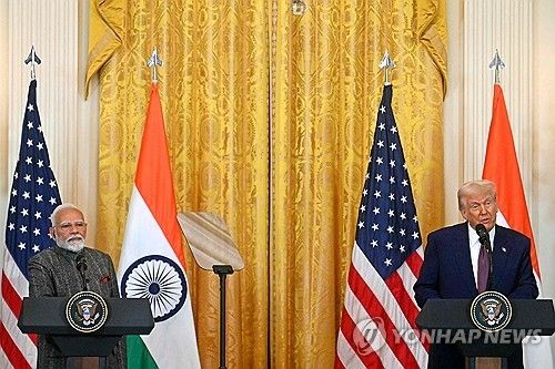 트럼프 대통령과 모디 총리 기자회견. [AFP 연합뉴스]