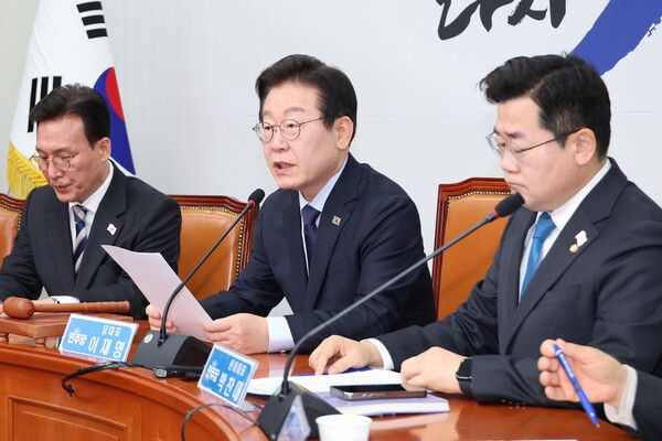 더불어민주당 이재명 대표가 3일 국회에서 열린 최고위원회의에서 발언하고 있다. [연합뉴스]