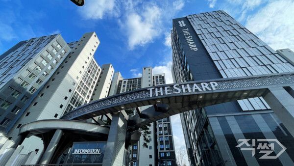 국내 최초 수직증축 준공 단지 ‘잠실 더샵 루벤’. [포스코이앤씨]