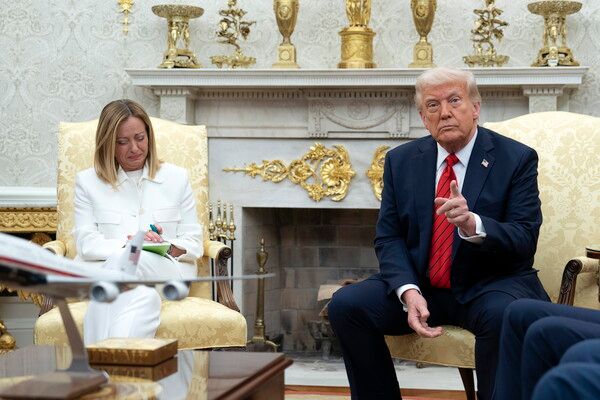 트럼프 미국 대통령(오른쪽)과 멜로니 이탈리아 총리. [EPA 연합뉴스]