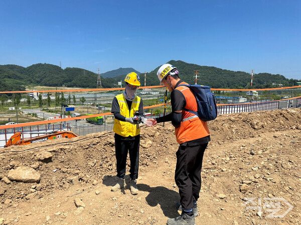 DL건설이 폭염 대비 안전보건대책을 시행하고 있다. [DL건설]