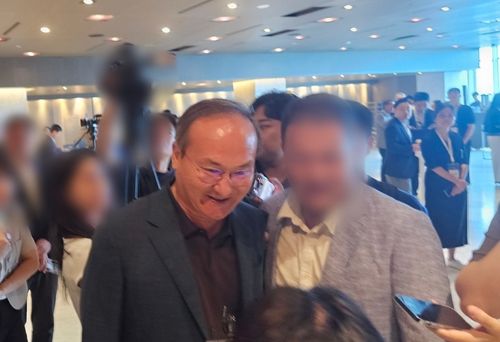 이석희 SK온 사장이 18일 열린 '이천포럼 2025'에 참석하고 있다. [연합뉴스]