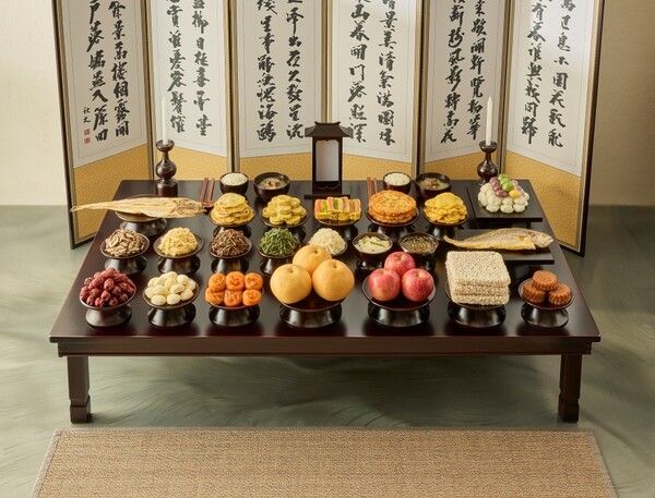 보람그룹이 보람F&B 사업을 본격적으로 시작하며 마스터 브랜드 ‘보람섬김’의 제례용 상품 ‘효차림’을 출시했다. [보람그룹]