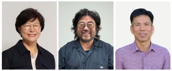 (왼쪽부터) 제34회 대산농촌상 수상자 양혜숙 농업회사법인 아침미소 대표이사, 황민호 커뮤니티저널리즘센터 이사장, 김동관 전라남도농업기술원 자원경영과장 등 3인. [대산농촌재단]