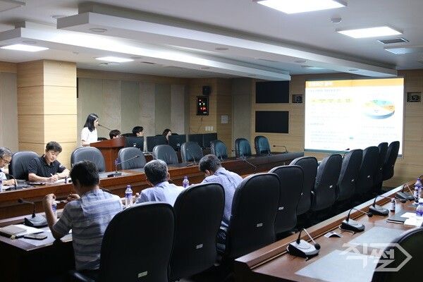 농어촌공사 경북본부 경영개선 아이디어 발표회 진행 모습. [한국농어촌공사 경북지역본부]