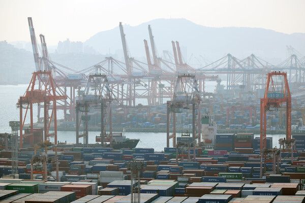 12월 대미 수출 123억달러 역대 최대. [연합뉴스]