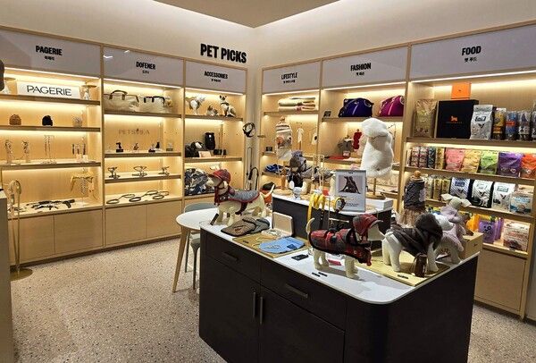 비아생명공학의 반려동물 생체보석 ‘펫츠비아 엣지’가 ‘도프너’를 통해 ‘하우스오브신세계 청담’에 입점했다. [보람그룹]