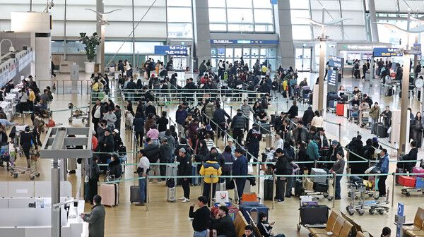 지난 13일 인천국제공항 제1여객터미널 출국장 모습. [연합뉴스]