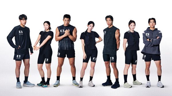 TEAM PLUS 단체 사진 (왼쪽부터) 장호준, 황지향, 김동현, 김민지, 홍범석, 하제영, 원형석. [한화금융]
