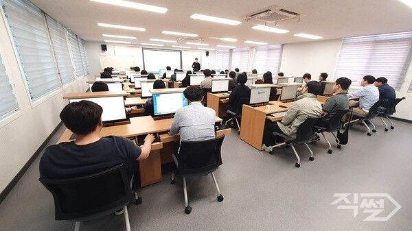 의성군 AI 활용 교육 진행 모습. [의성군]