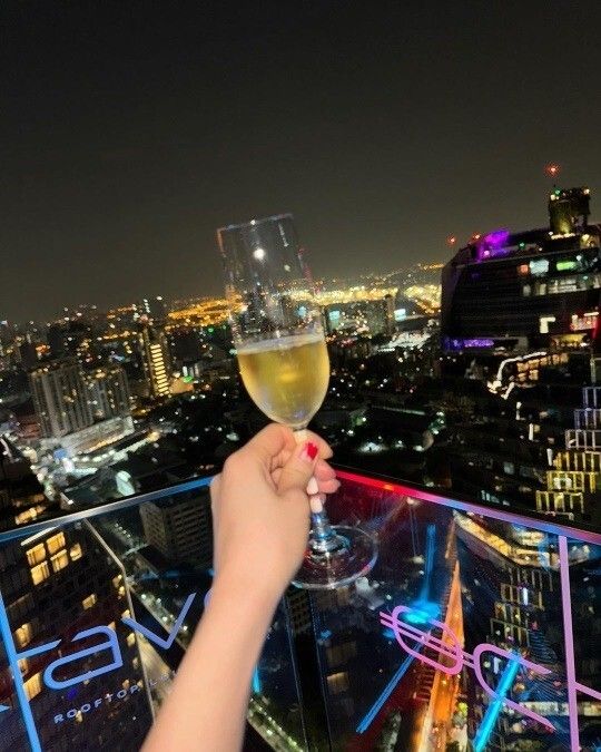 nightview,Bangkok,smile