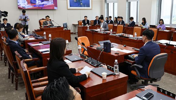 [국감 2024] '김건희 논문 교육위'…野 