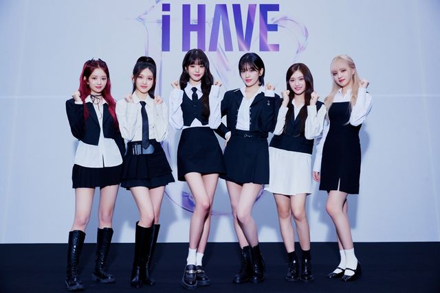 02_아이브_단체_이미지 (4).jpg