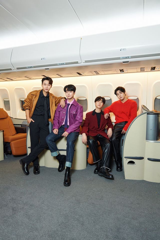 (1128) 불타는 F4, 단체 이미지 1.jpg