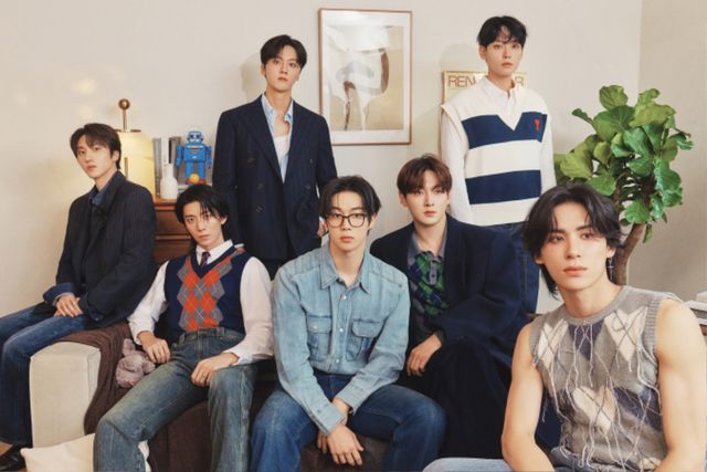 SF9_13TH MINI_자켓포스터_A_단체.jpg